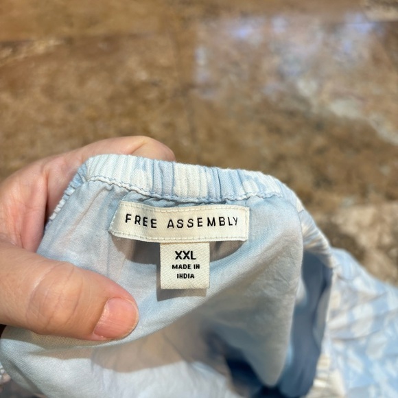 Free Assembly womens square neck floral cottagecore boho peasant blouse blue XXL - Picture 7 of 7